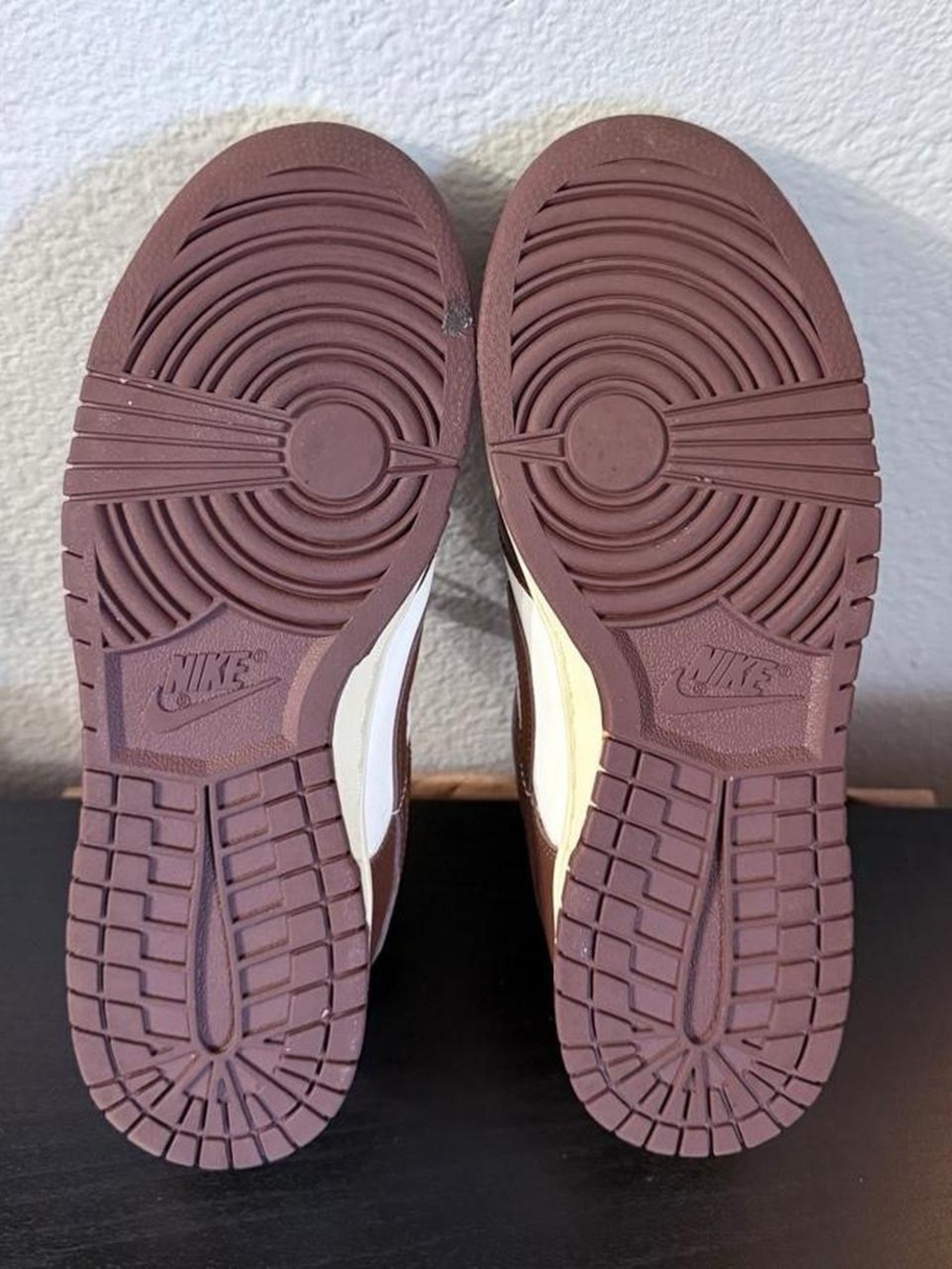 Nike Dunk Low - Picture 5 of 6